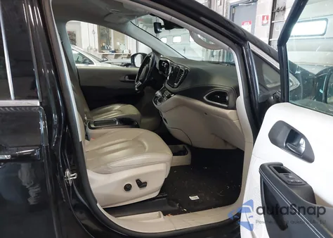 2021 Chrysler Pacifica Hybrid Touring L from USA, damaged, VIN 2C4RC1L71MR599516